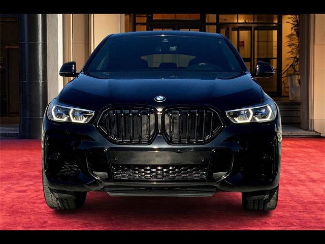 2022 BMW X6 M50i