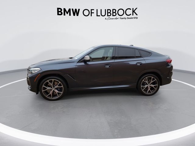 2022 BMW X6 M50i