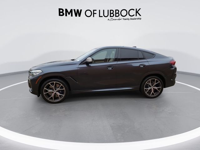 2022 BMW X6 M50i