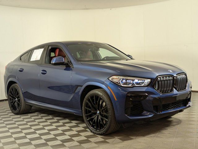 2022 BMW X6 M50i