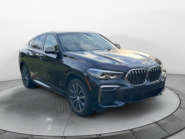 2022 BMW X6 M50i