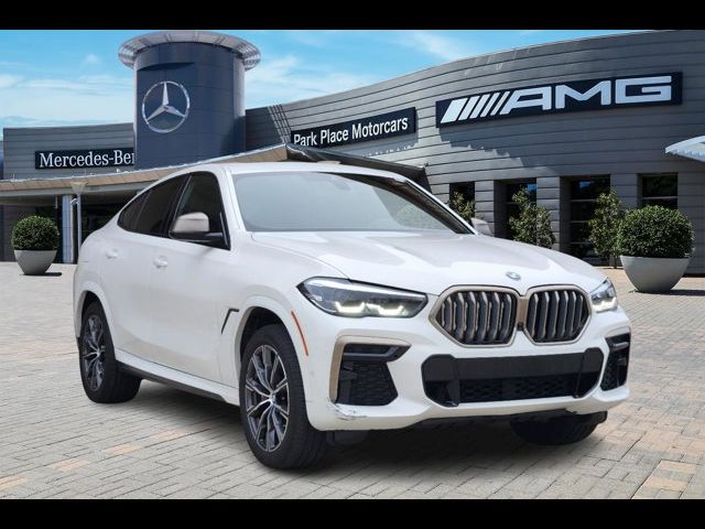 2022 BMW X6 M50i