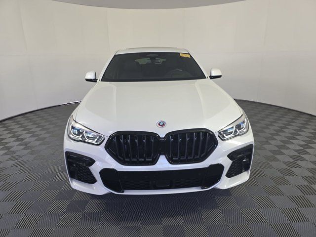 2022 BMW X6 M50i