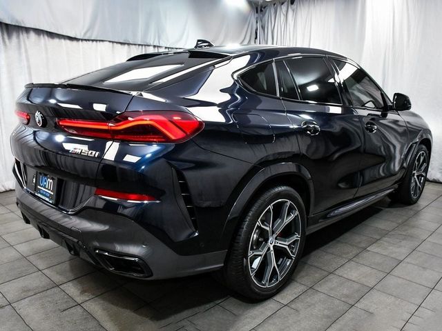 2022 BMW X6 M50i