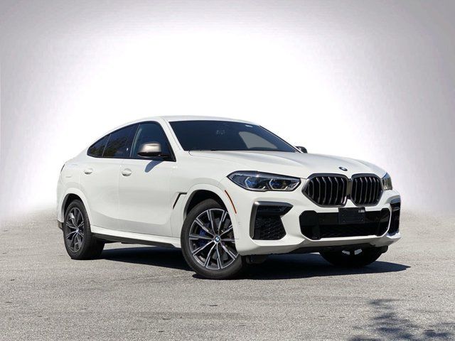 2022 BMW X6 M50i