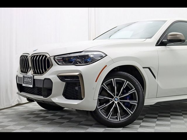 2022 BMW X6 M50i