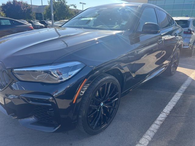 2022 BMW X6 M50i