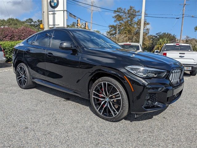 2022 BMW X6 M50i