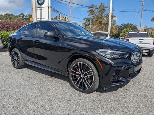 2022 BMW X6 M50i