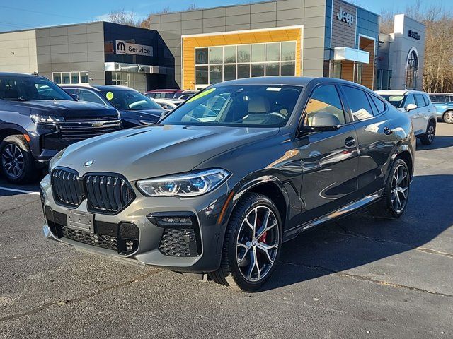 2022 BMW X6 M50i