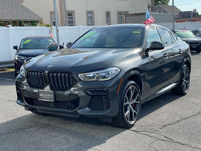 2022 BMW X6 M50i