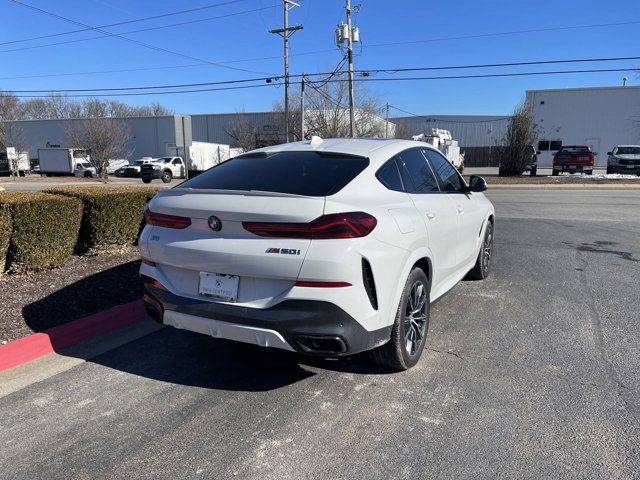 2022 BMW X6 M50i