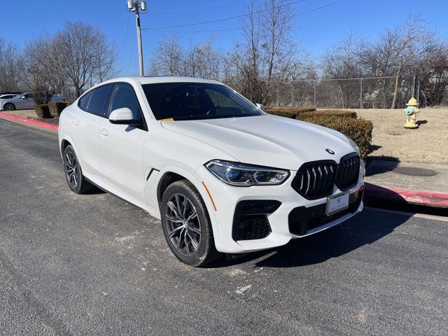 2022 BMW X6 M50i