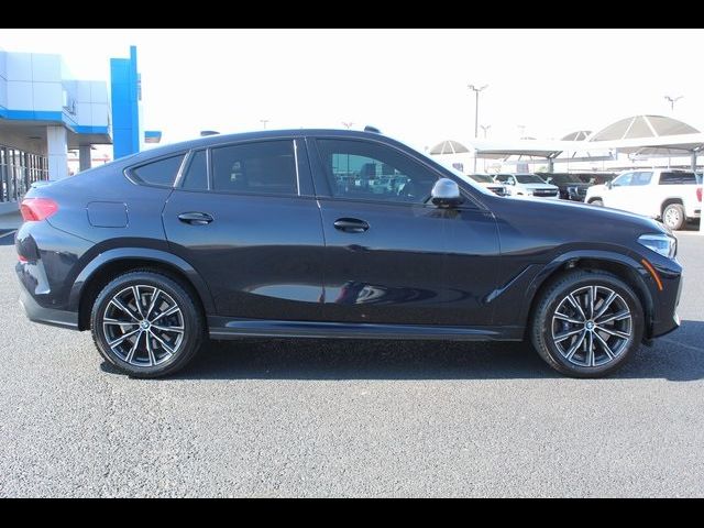 2022 BMW X6 M50i