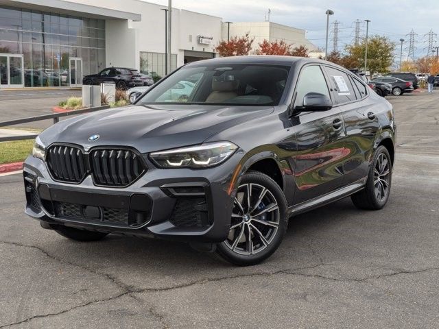 2022 BMW X6 M50i