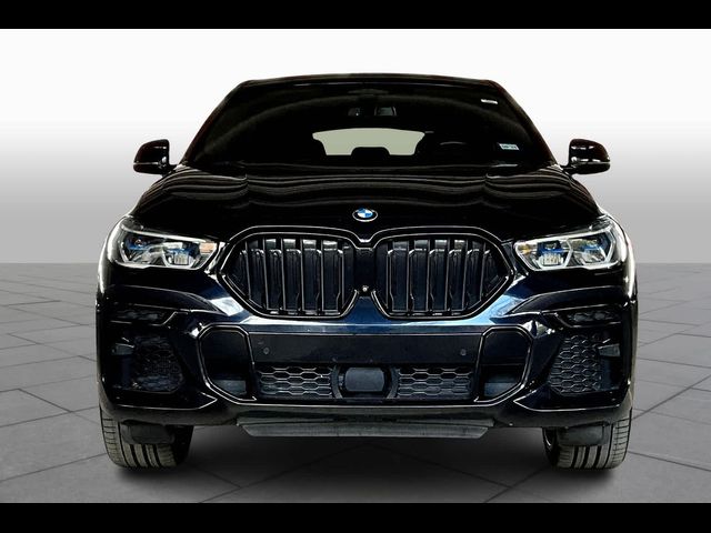 2022 BMW X6 M50i