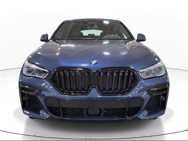 2022 BMW X6 M50i