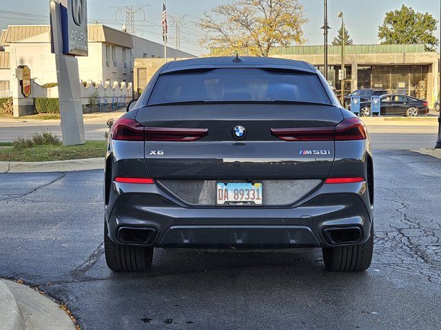 2022 BMW X6 M50i