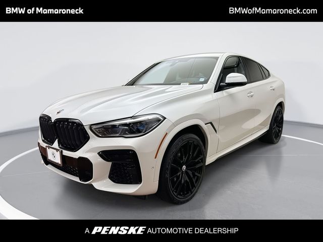 2022 BMW X6 M50i