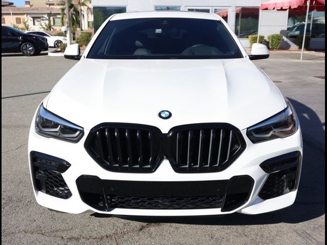 2022 BMW X6 M50i