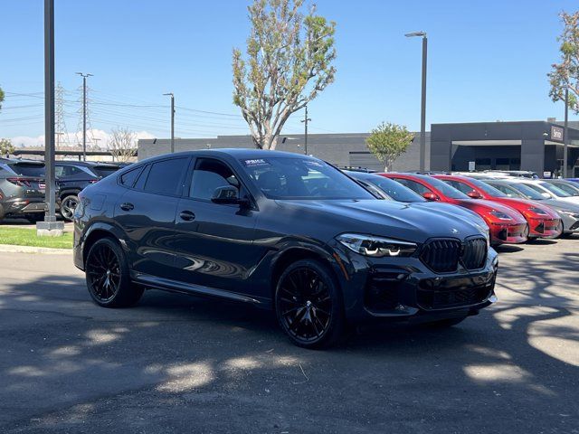 2022 BMW X6 M50i