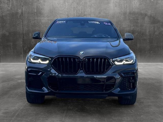 2022 BMW X6 M50i