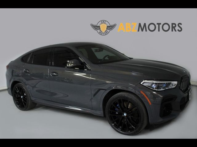 2022 BMW X6 M50i