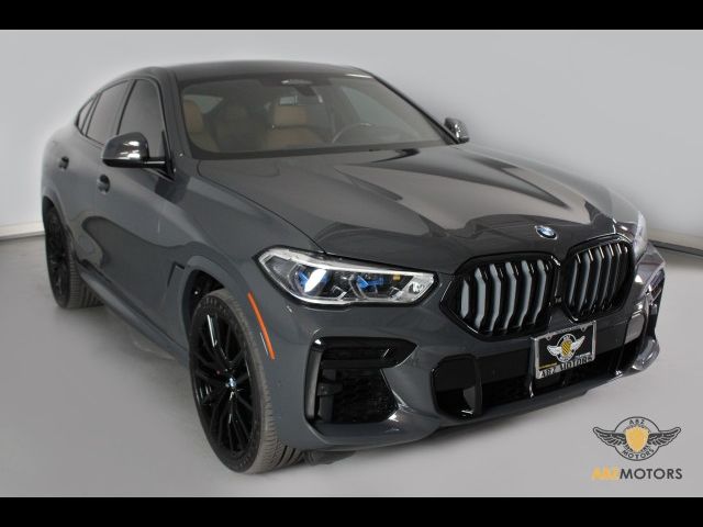 2022 BMW X6 M50i