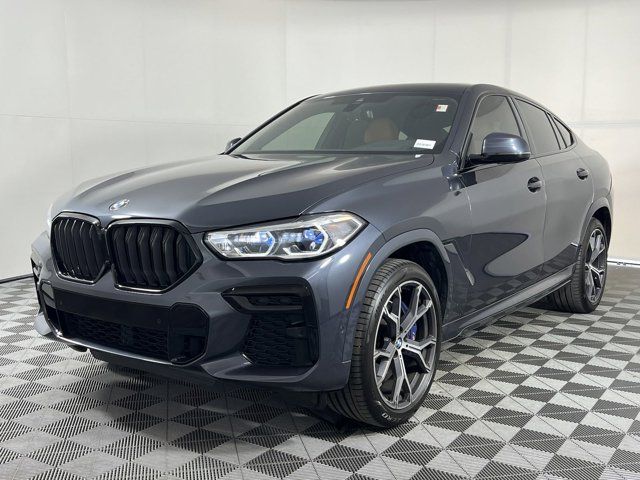 2022 BMW X6 M50i