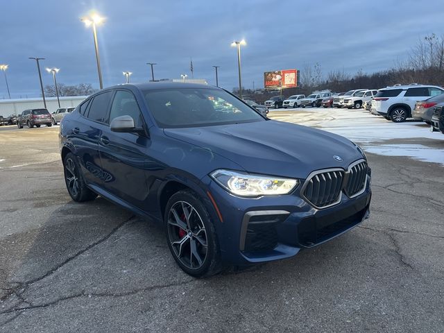 2022 BMW X6 M50i