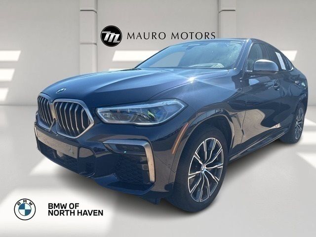 2022 BMW X6 M50i