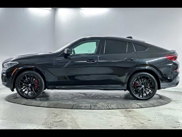 2022 BMW X6 M50i