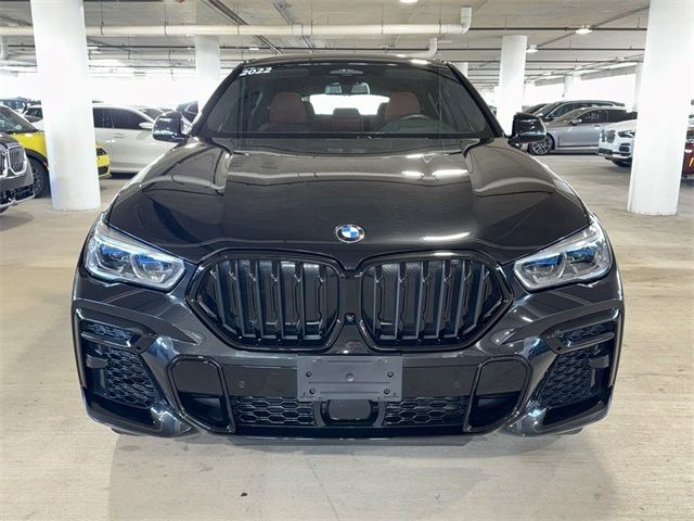 2022 BMW X6 M50i