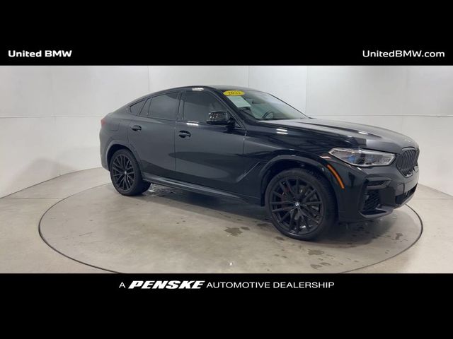 2022 BMW X6 M50i