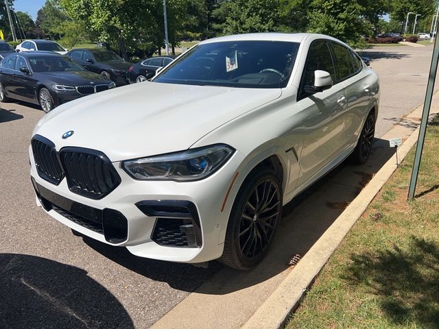 2022 BMW X6 M50i