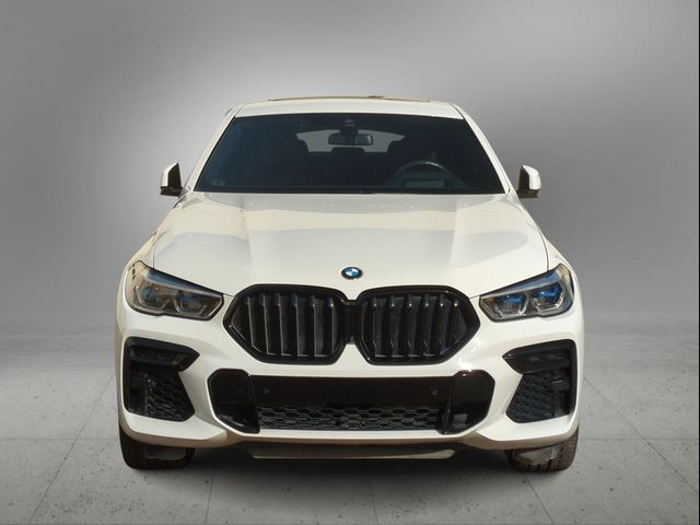 2022 BMW X6 M50i