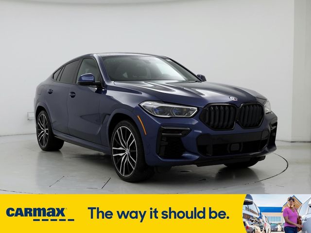 2022 BMW X6 M50i