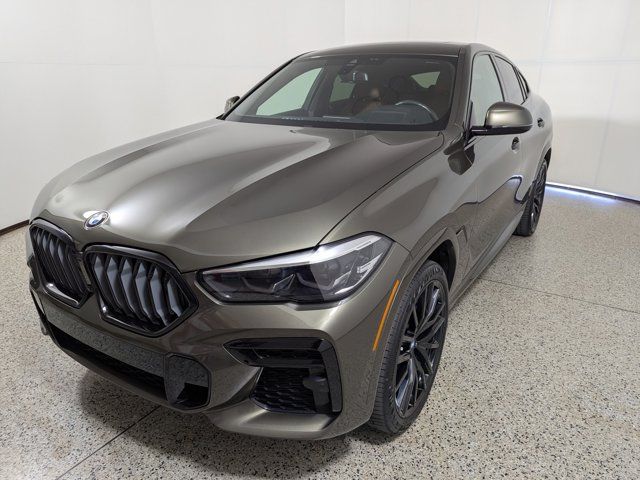 2022 BMW X6 M50i