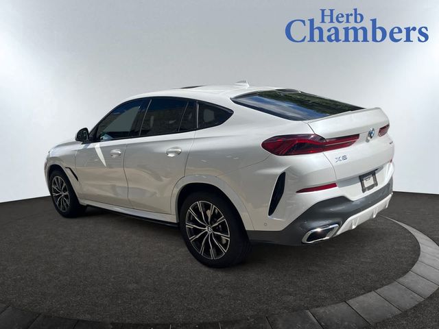 2022 BMW X6 xDrive40i