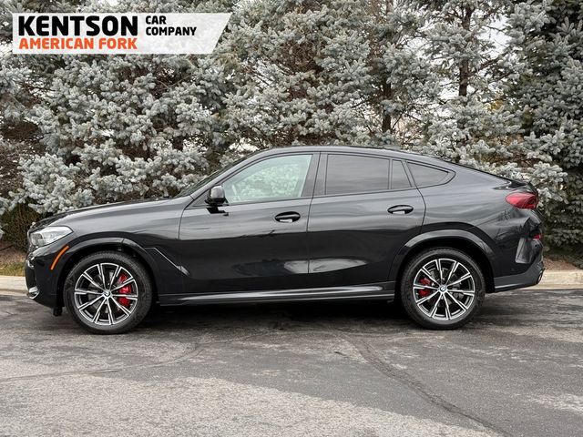 2022 BMW X6 xDrive40i