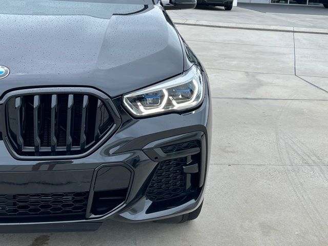 2022 BMW X6 xDrive40i