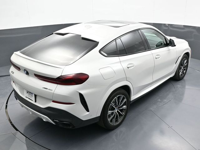 2022 BMW X6 xDrive40i