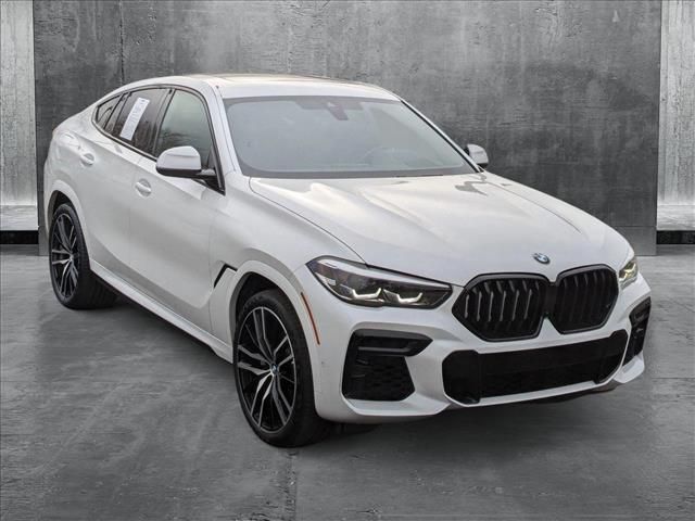 2022 BMW X6 xDrive40i