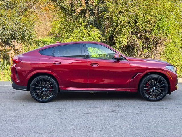 2022 BMW X6 xDrive40i