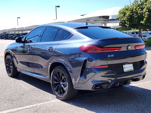 2022 BMW X6 xDrive40i