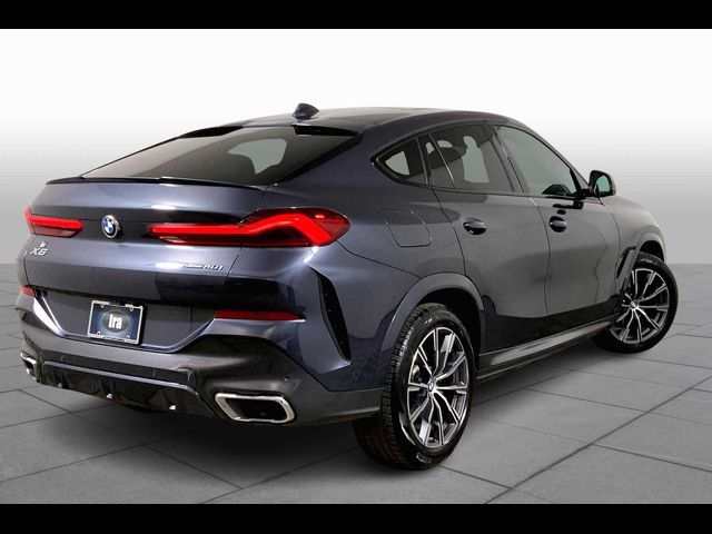 2022 BMW X6 xDrive40i