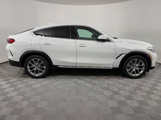 2022 BMW X6 xDrive40i