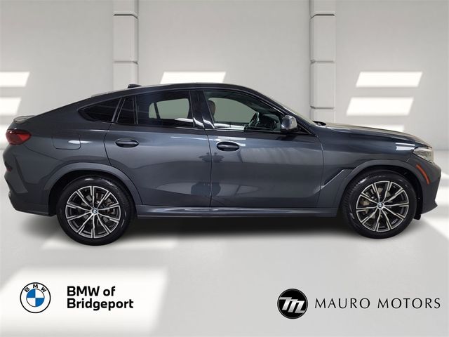 2022 BMW X6 xDrive40i