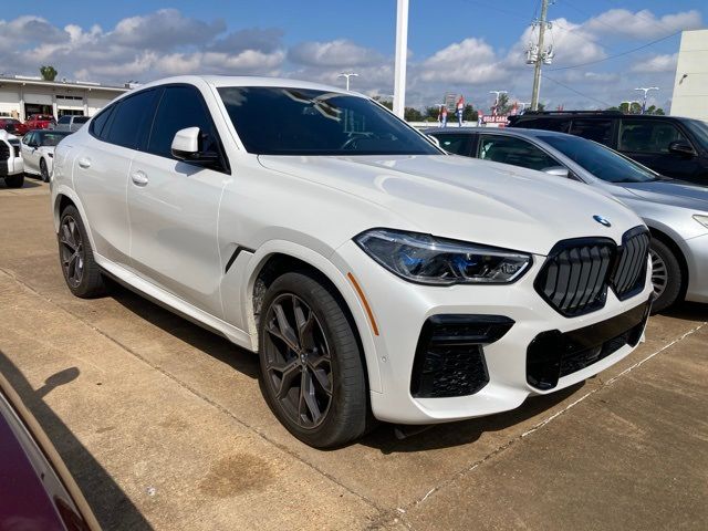 2022 BMW X6 xDrive40i