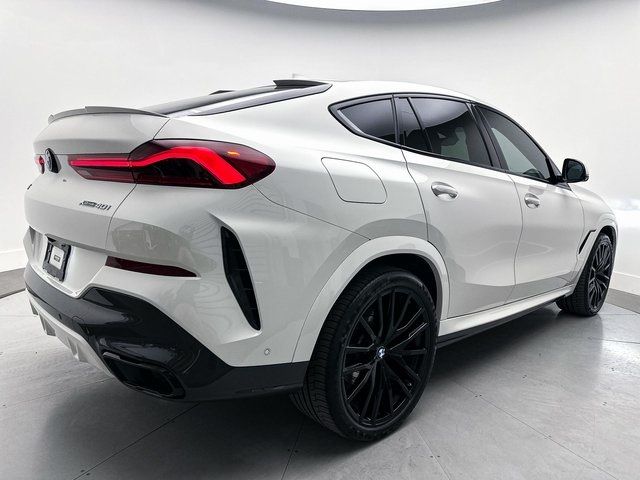 2022 BMW X6 xDrive40i